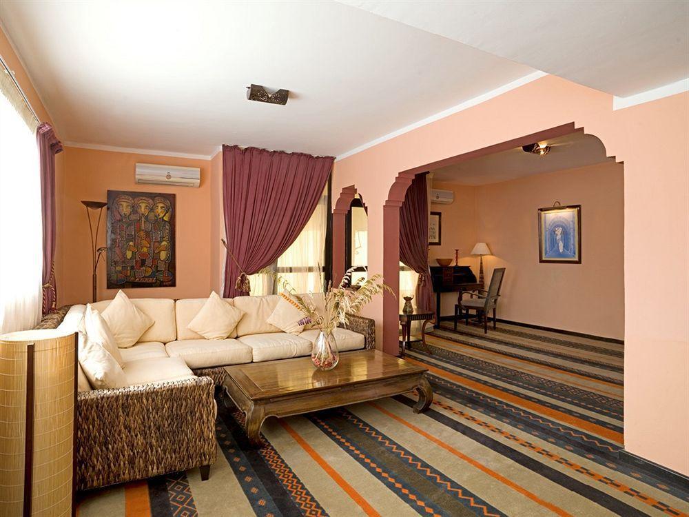 צ'פצ'אוונה Hotel Asmaa מראה חיצוני תמונה